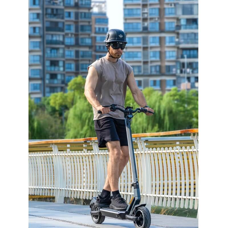 Veloz Punk Pro 2300W Dual Motor Regenerative Braking Range E-Scooter in Grey