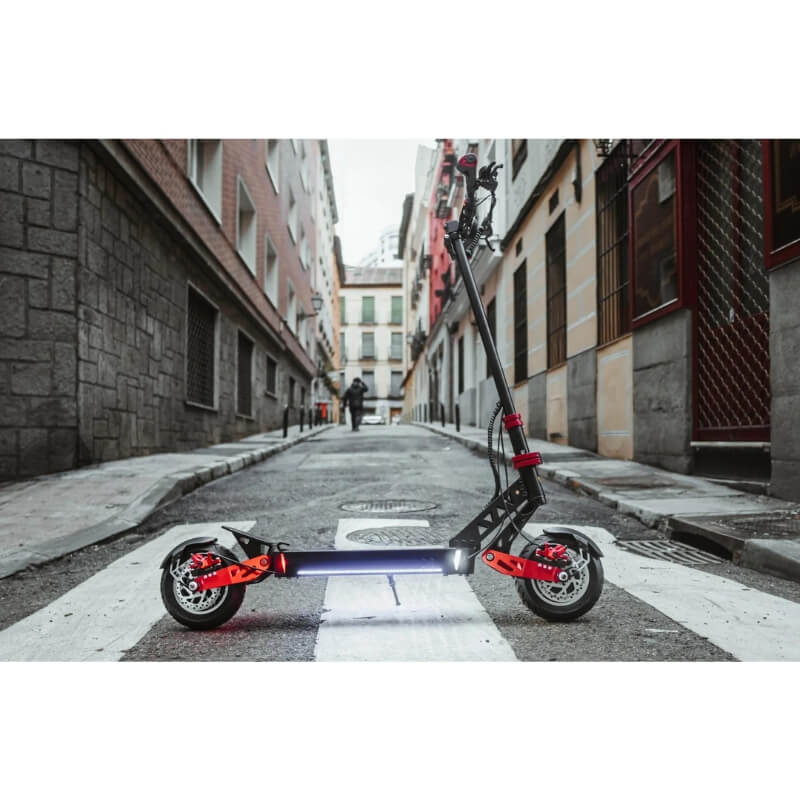 Veloz X10 Pro 2000W 70km/h Dual Motor E-Scooter in Black/Red